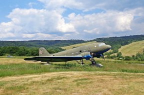 mk体育全站-法甲球员进攻效率与防守压力关系的动态分析，法甲联赛进球系数