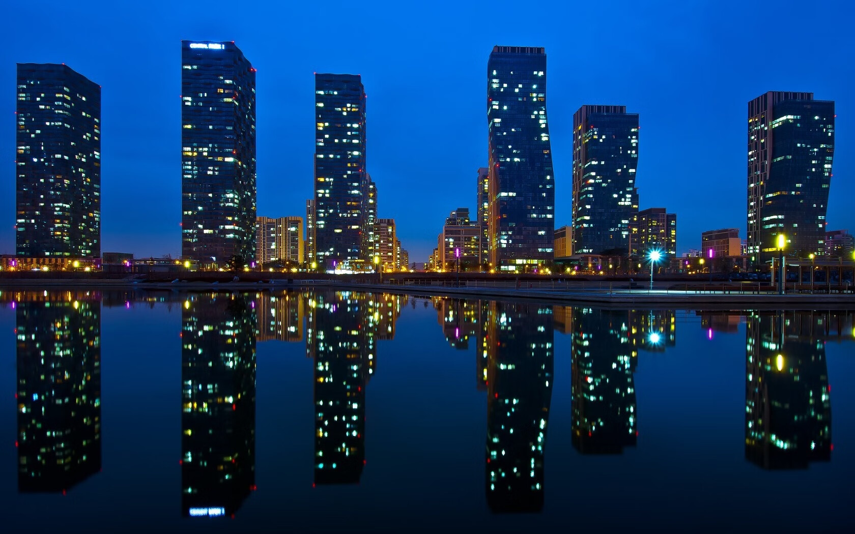 主教练是否因球队身高结构优化定位球战术选择,主教练兼球员