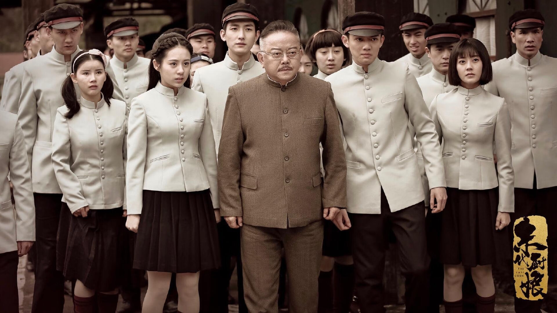 年轻教练崛起CBA战术风格更加多样，男篮年轻教练